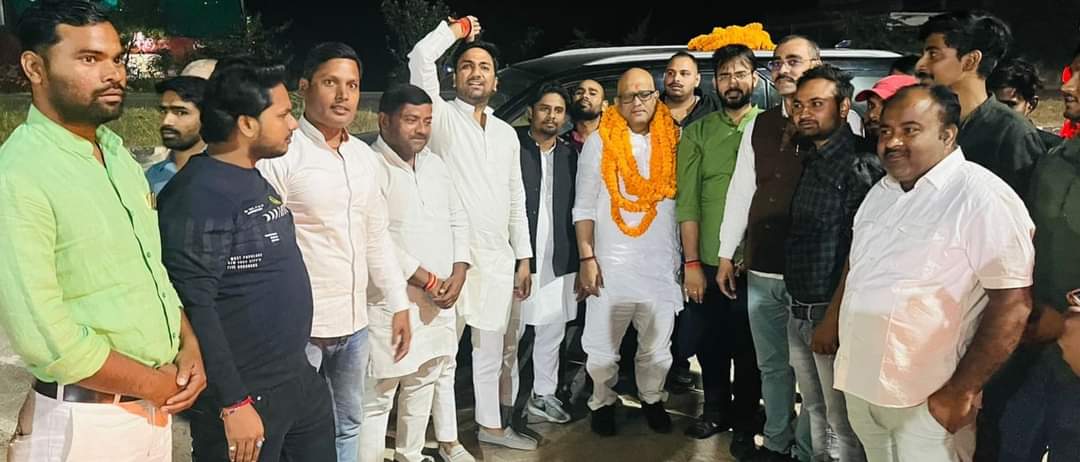 जनता मौजूदा मौजूदा सरकार को प्रदेश और देश से ऊब चुकी है-अजय राय,