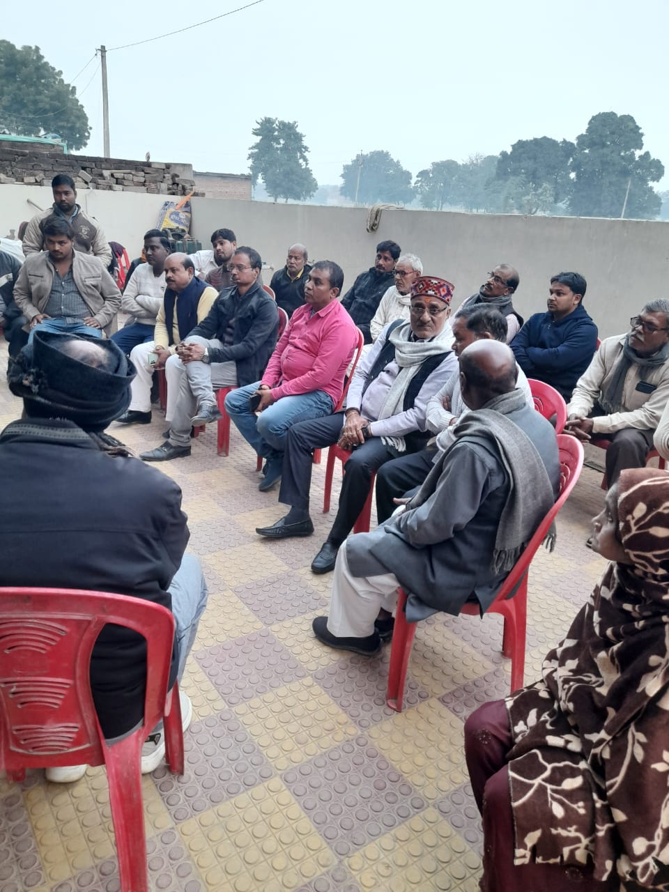 उमेश सेठ के परिजनों से मिले व्यापारी नेता इंदु सिंह